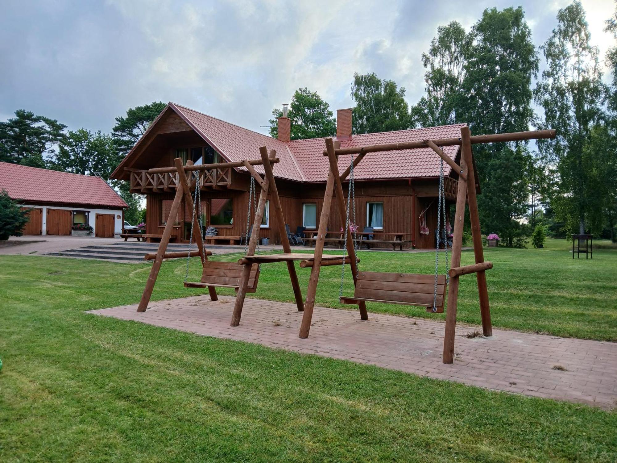 Guest House Vilcini Bernāti Екстериор снимка