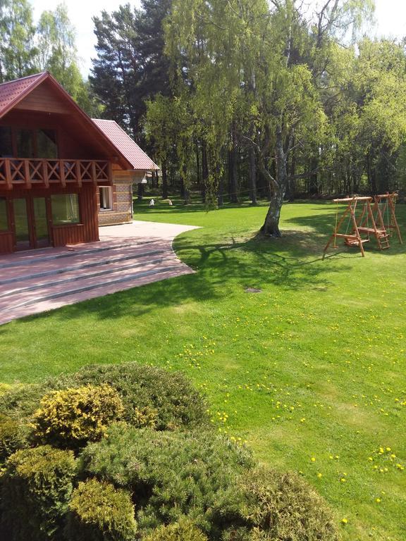 Guest House Vilcini Bernāti Екстериор снимка