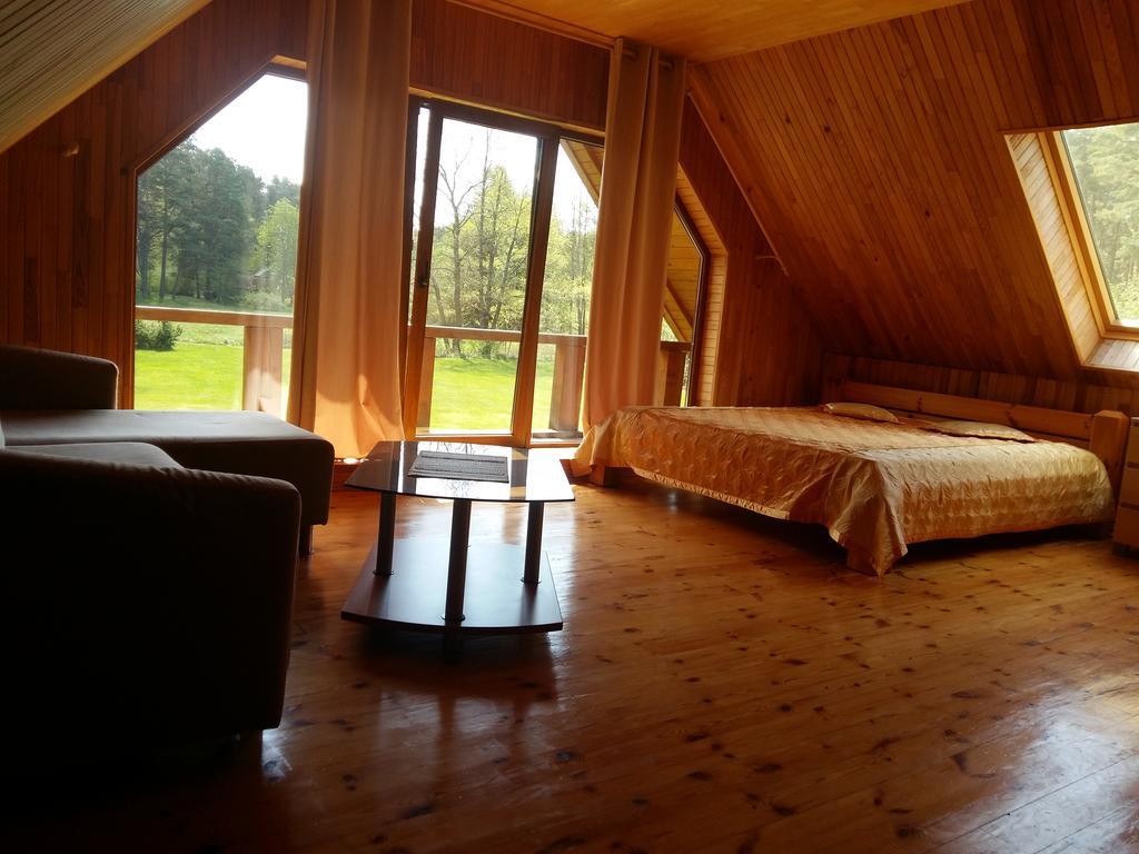Guest House Vilcini Bernāti Екстериор снимка