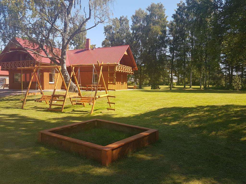Guest House Vilcini Bernāti Екстериор снимка